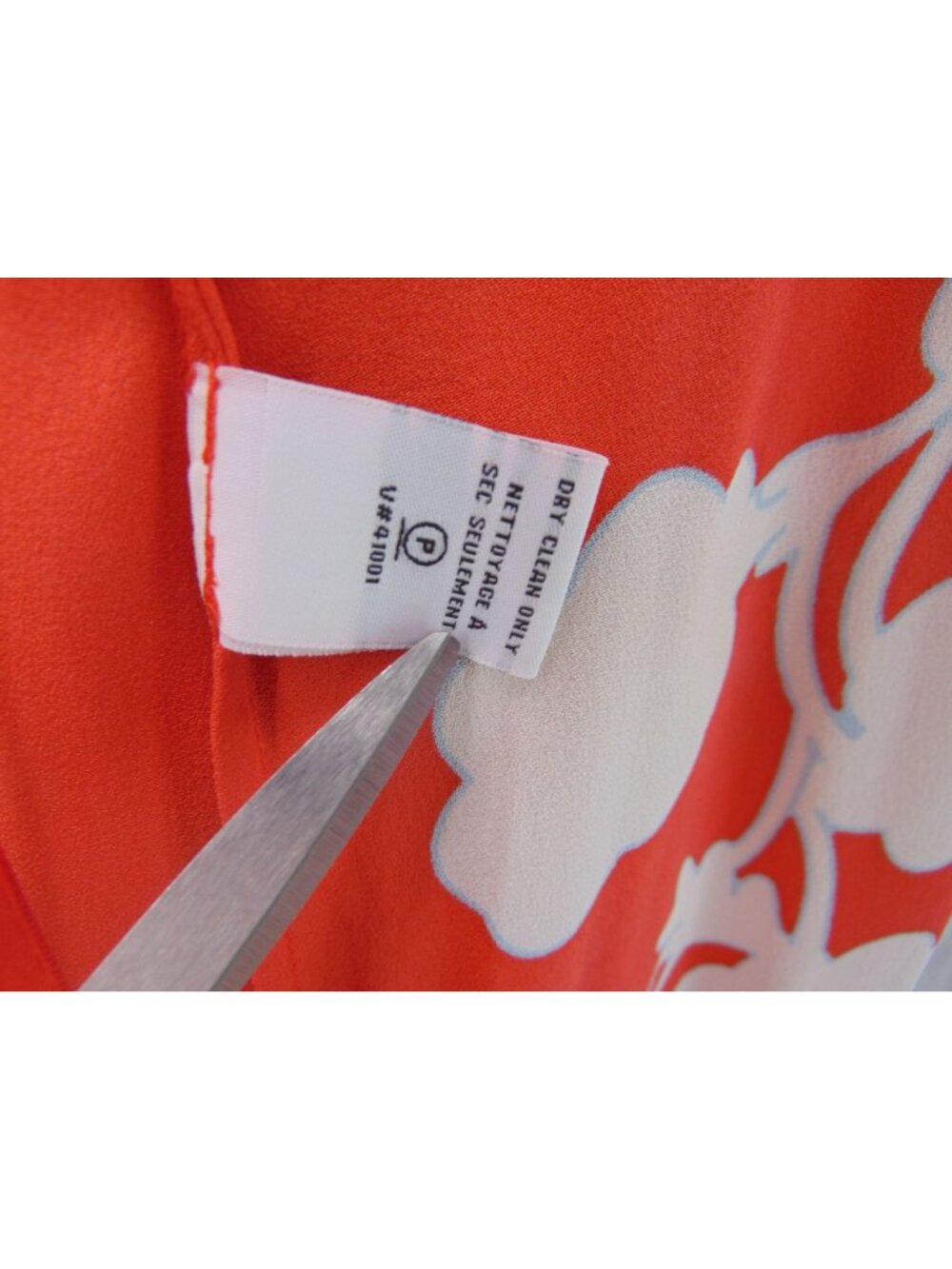 Diane Von Furstenberg DVF Maja Two Dress 8 Coral Red Halo Buds Silk Snap V Back - Picture 11 of 15